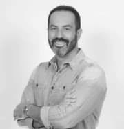 Γιάννης Πέτρου