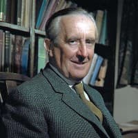 Τζ.Ρ.Ρ. Τόλκιν (1892-1973)