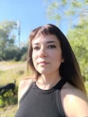 Βίκυ Κατσαρού