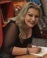 Καρίνα Μπεϊσεμπίνη