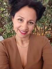 Ελενα Κουβαρά