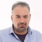 Ανα­στά­σης Περ­ρά­κης