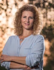 Ελεωνόρα Κόκκινου