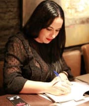 Βίκυ Τελίδου-Μητρούλια