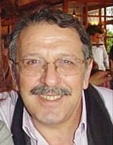 Γιάννης Ξηρομερίτης