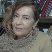 Τέρη Παπανικολάου